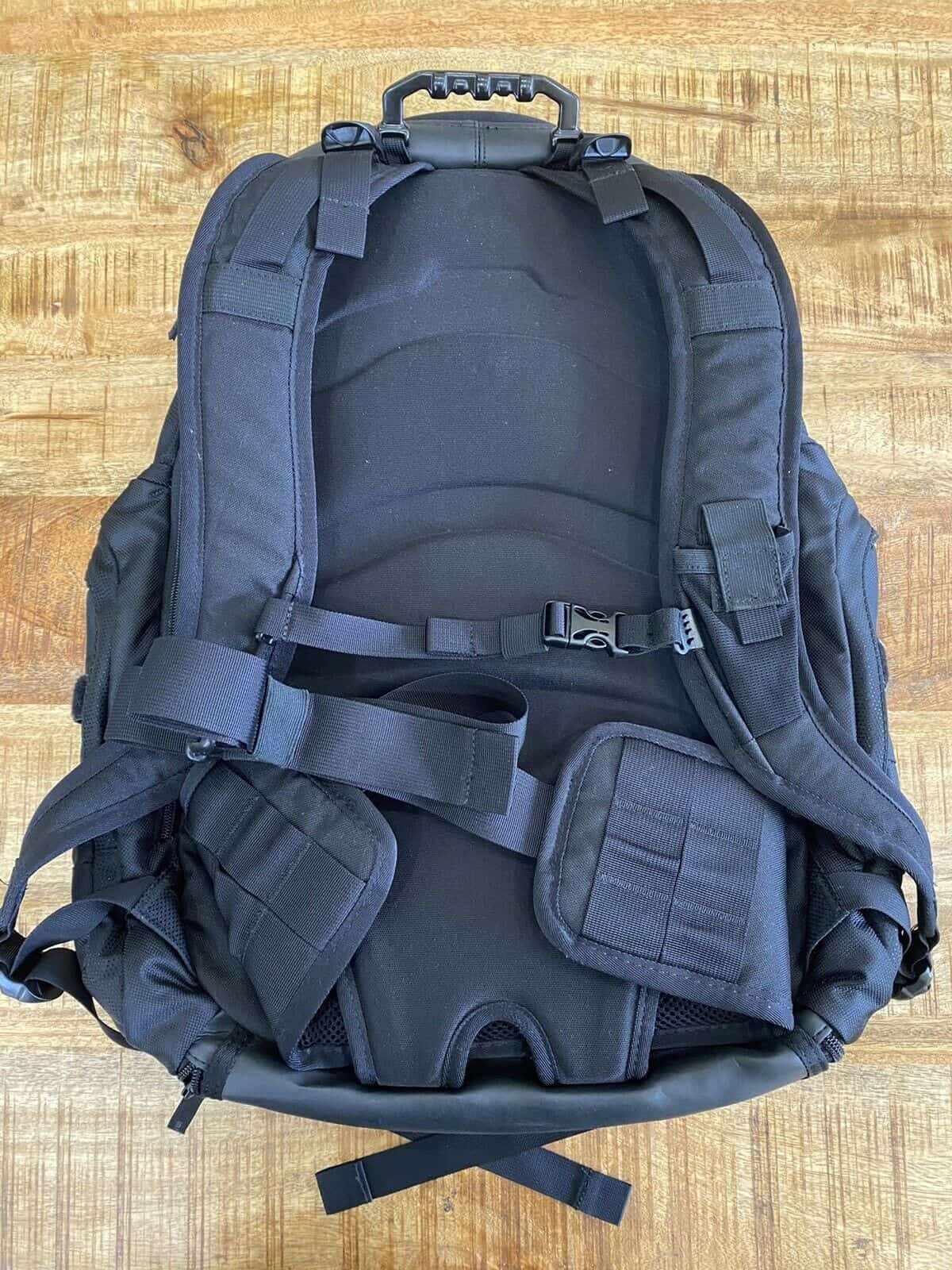 The 4 Best Backpacks for Big Guys (School, Work & Travel)